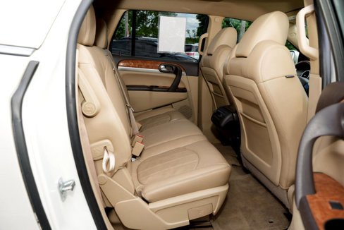 Used 2012 Buick Enclave Premium image 19