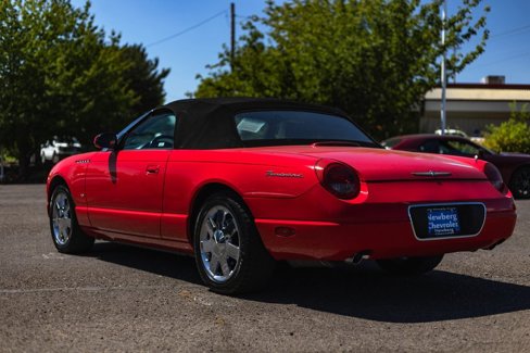 Used 2003 Ford Thunderbird image 23