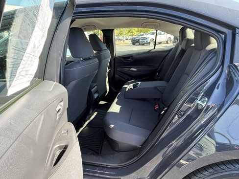 Used 2023 Toyota Corolla LE image 15