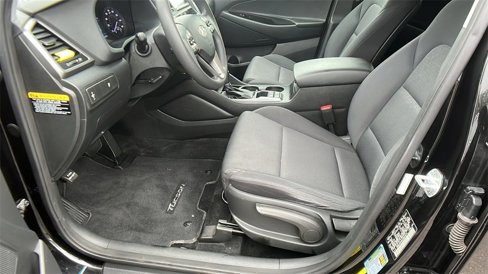 Used 2018 Hyundai Tucson SE w/ Cargo Package image 13