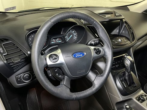 Used 2016 Ford Escape SE w/ SE Leather Comfort Package image 26