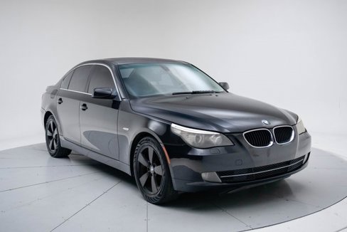 Used 2008 BMW 528xi Sedan image 10