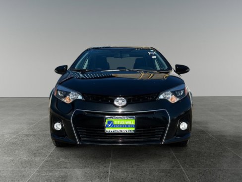 Used 2016 Toyota Corolla S Premium image 2