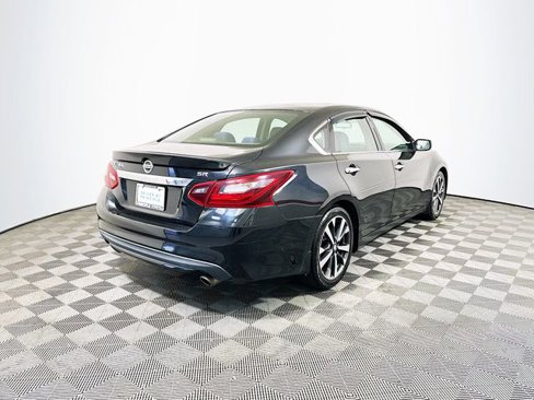 Used 2017 Nissan Altima 2.5 SR image 9