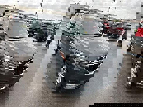 Used 2019 Buick Enclave Essence image 25