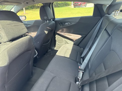 Used 2023 Chevrolet Malibu LT image 8