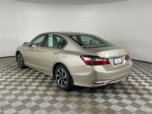 Used 2017 Honda Accord EX-L image 14