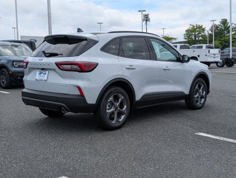 New 2025 Ford Escape ST-Line w/ Tech Pack #1 image 2