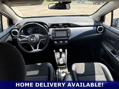 Used 2024 Nissan Versa SV w/ Trunk Package image 5