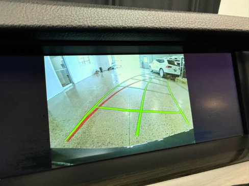 Used 2013 BMW 528i xDrive Sedan image 15
