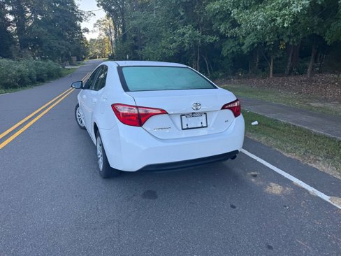 Used 2017 Toyota Corolla L image 10