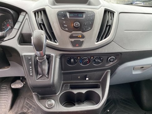 Used 2018 Ford Transit 250 138 image 21