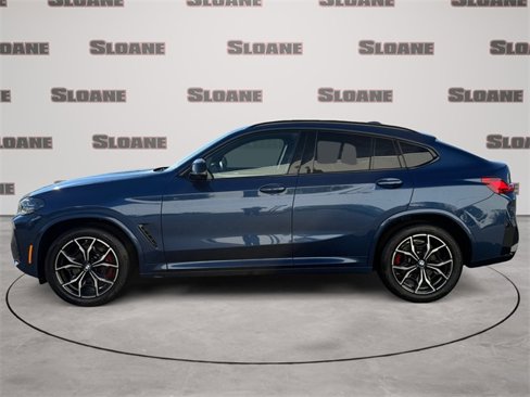 Used 2024 BMW X4 M40i w/ Premium Package image 2