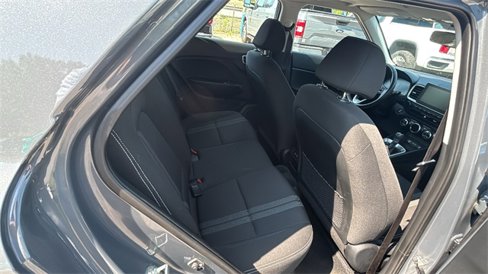 Used 2024 Hyundai Venue SEL image 23