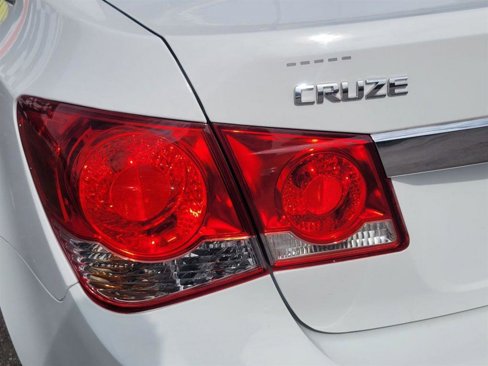 Used 2014 Chevrolet Cruze LT image 20