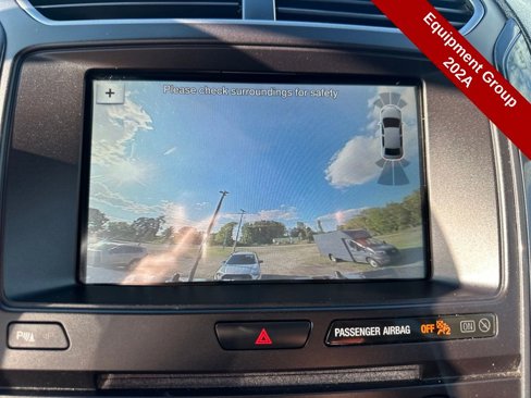 Used 2018 Ford Explorer XLT w/ Equipment Group 202A image 24