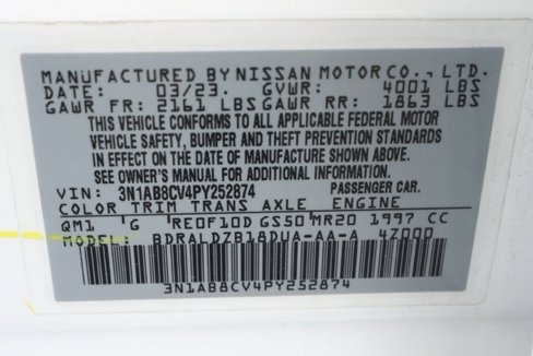Used 2023 Nissan Sentra SV image 32