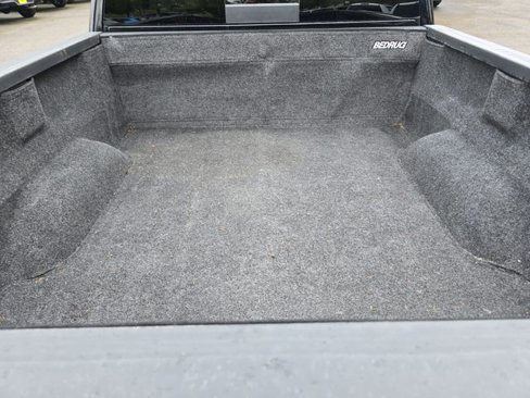 Used 2017 Chevrolet Silverado 1500 LTZ image 31