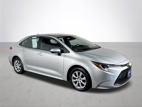 Used 2020 Toyota Corolla LE image 4
