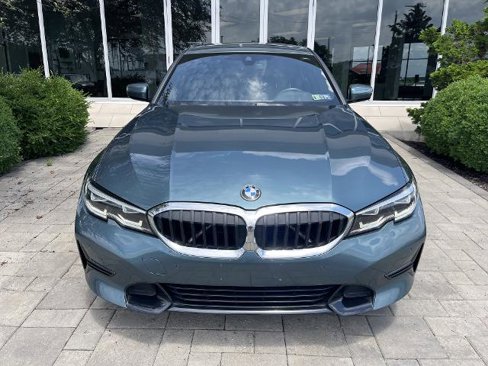 Used 2020 BMW 330i xDrive Sedan w/ Convenience Package image 2