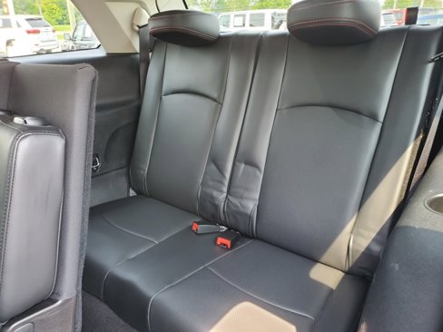 Certified 2015 Dodge Journey R/T w/ Flexible Seating Group image 24