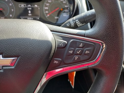 Used 2017 Chevrolet Cruze LT image 22