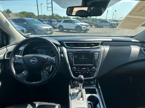 Used 2023 Nissan Murano SV image 10