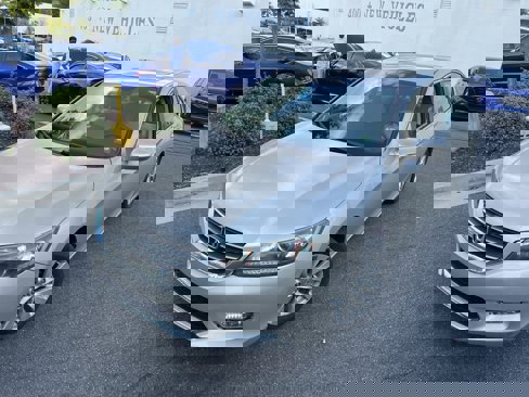 Used 2014 Honda Accord EX image 3