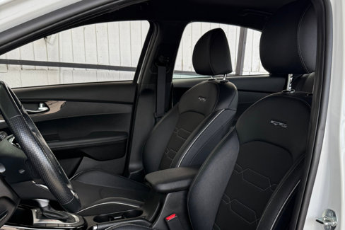 Used 2023 Kia Forte GT-Line image 10