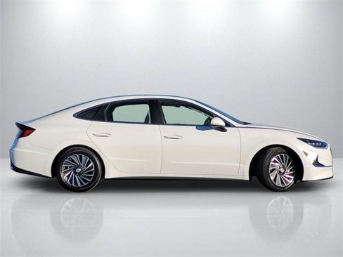 Used 2022 Hyundai Sonata Limited w/ Cargo Package image 3