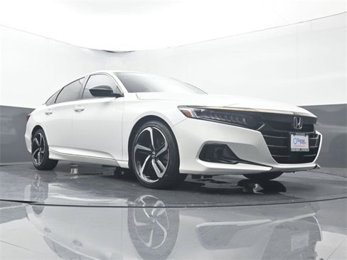 Used 2022 Honda Accord Sport image 13