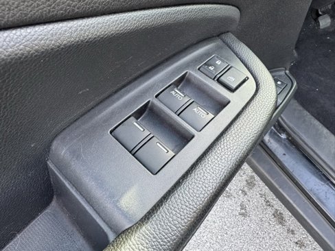 Used 2018 Honda Pilot Elite image 11