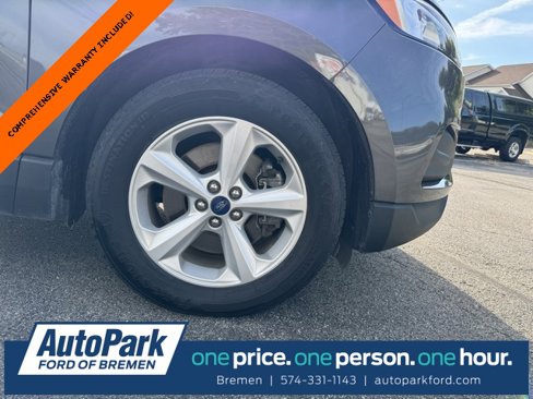 Used 2020 Ford Edge SE image 27