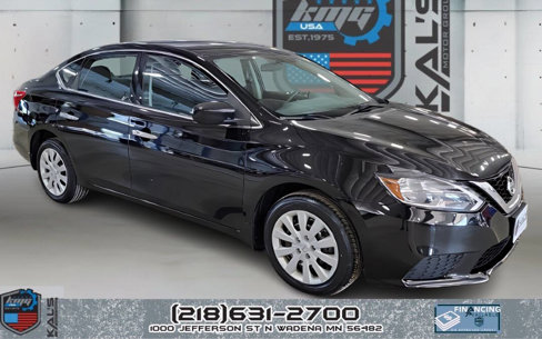 Used 2017 Nissan Sentra SV image 1