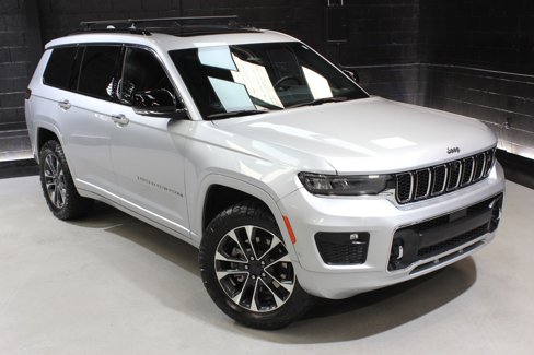 Used 2021 Jeep Grand Cherokee L Overland w/ Advanced Protech Group III image 8