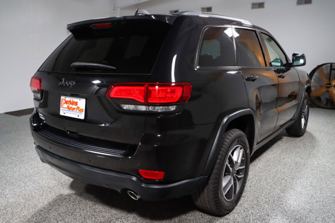 Used 2020 Jeep Grand Cherokee Limited w/ Luxury Group II image 7