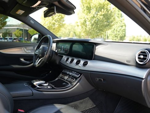 Certified 2019 Mercedes-Benz E 300 4MATIC image 49