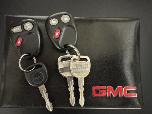 Used 2001 GMC Sierra 1500 SLE w/ Convenience Plus Group image 10