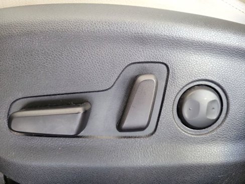 Used 2020 Kia Sportage EX image 16
