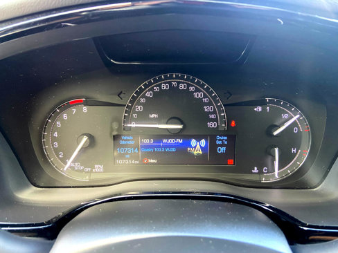 Used 2018 Cadillac XT5 Luxury w/ Driver Awareness Package image 19