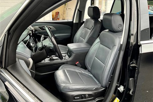 Used 2018 Chevrolet Traverse LT image 27