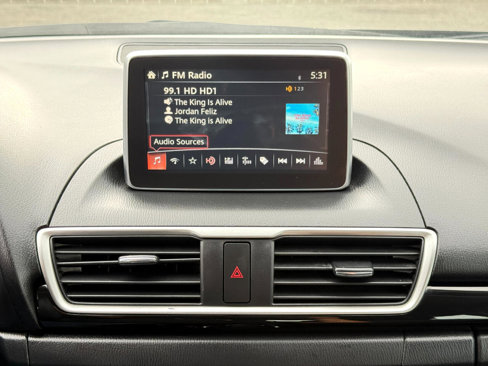 Used 2015 MAZDA MAZDA3 i Touring image 52