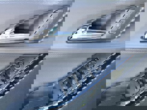 New 2026 Chevrolet Equinox LT image 20