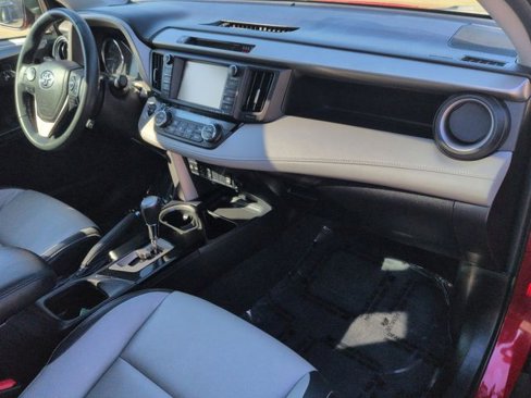Certified 2017 Toyota RAV4 Limited image 30