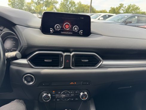 Used 2018 MAZDA CX-5 Touring image 16