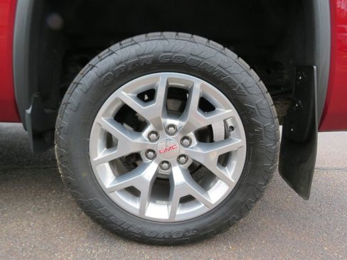 Used 2018 GMC Sierra 1500 SLT w/ SLT Premium Package image 16