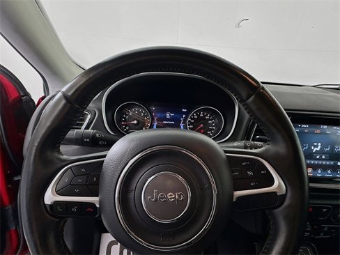 Used 2018 Jeep Compass Limited w/ Navigation Group image 11