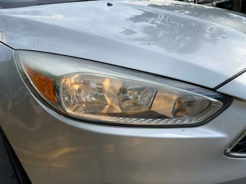 Used 2015 Ford Focus SE image 72
