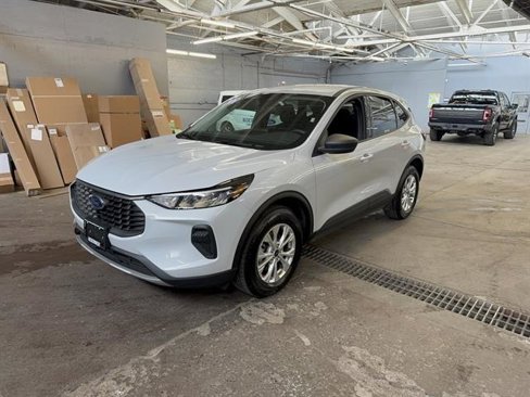 Used 2025 Ford Escape Active image 9