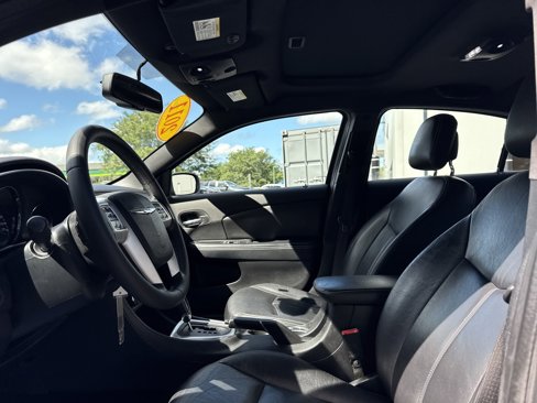 Used 2011 Chrysler 200 Limited image 11
